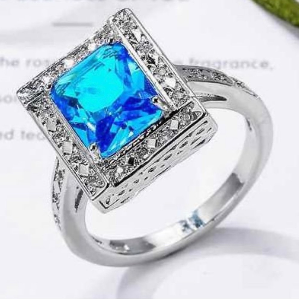 Regal Crown Jewel Ring